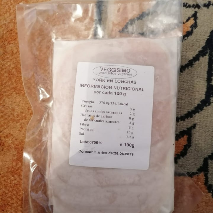 review photo of Veggisimo York En Lonchas shared by @veganboytf on 06 Jan 2021 - review