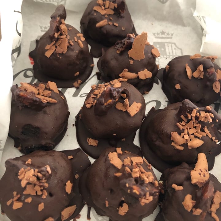 photo of Zu’s Vegan Fair Chocolate bombs shared by @ildsarria on  25 Dec 2020 - review