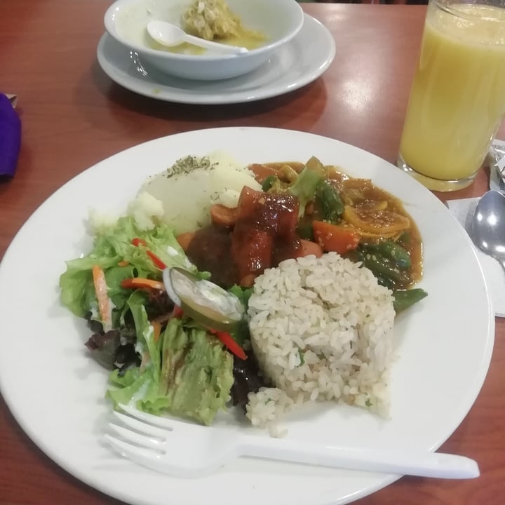 photo of Restaurante Vegetariano Sabyi Almuerzo del día shared by @eliivm on  17 Dec 2020 - review