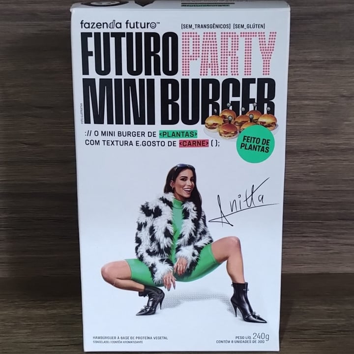 photo of Fazenda Futuro - Future Farm Futuro Party Mini Burger shared by @marianarevoredo on  02 Dec 2022 - review