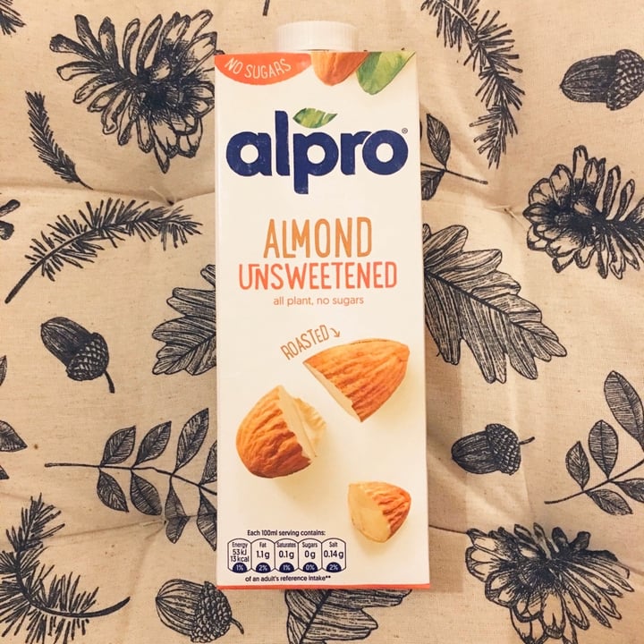 photo of Alpro Unsweetened Almond Milk Roasted shared by @katelouisepowell on  21 Feb 2020 - review
