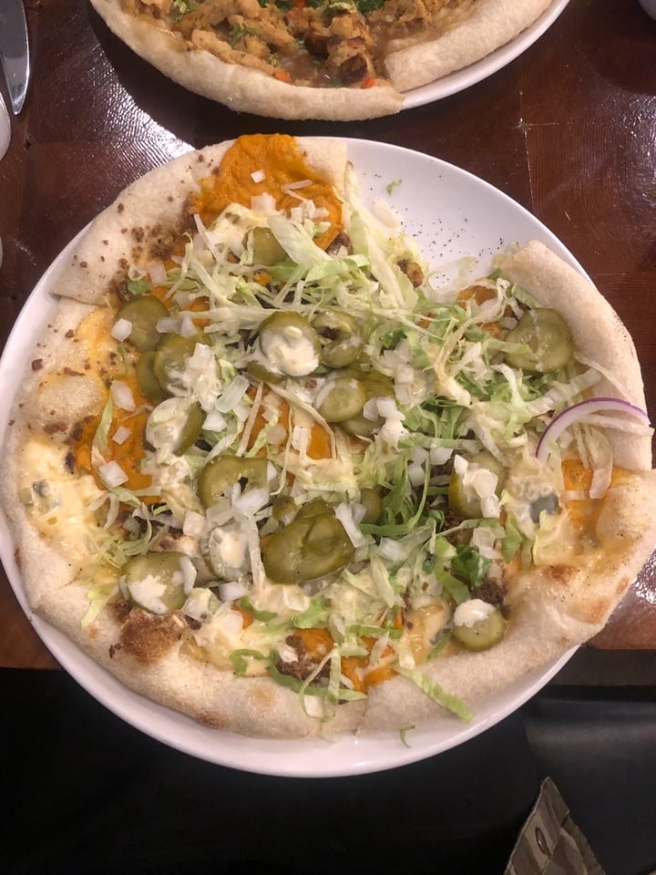 review photo of Die Pie Vegan Mac Pizza shared by @matildayork on 18 Oct 2019 - review