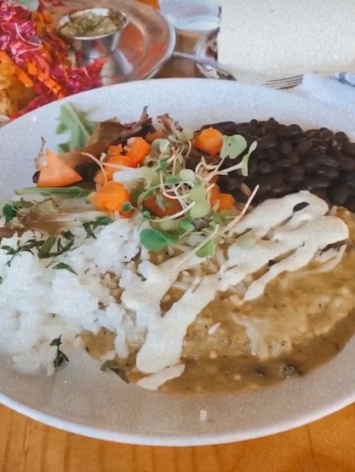 photo of Savage Goods Green Chilie Enchiladas shared by @aliciadelgado on  31 Mar 2020 - review