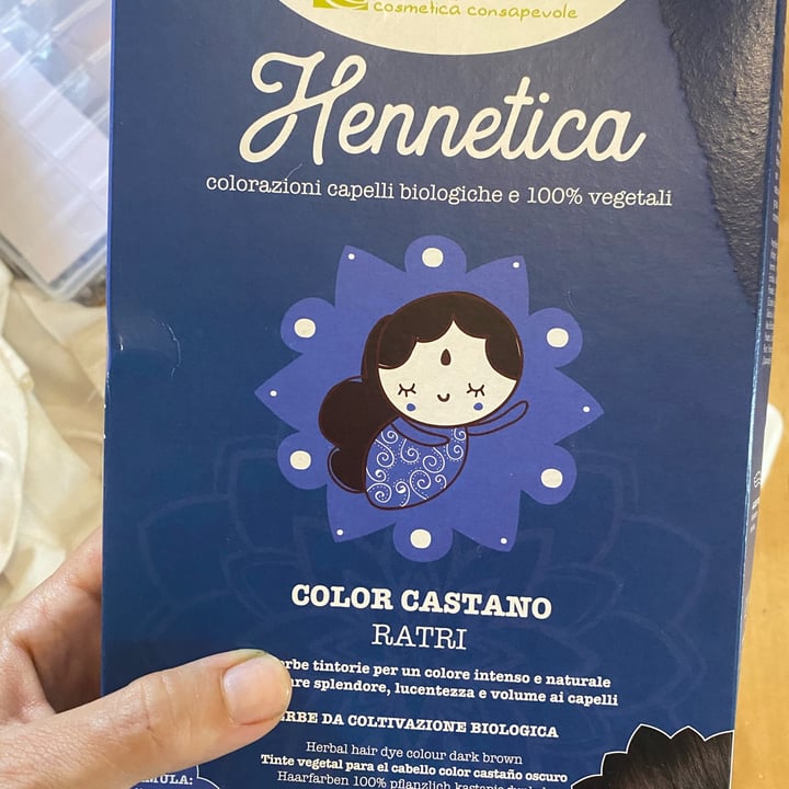 photo of La Saponaria Hennetica - Tinta vegetale color castano scuro Ratri shared by @biancaeffe on  11 Sep 2022 - review