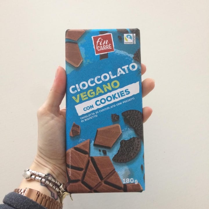 review photo of Fin Carré Chocolate con avellanas caramelizadas shared by @elenab on 22 Mar 2022 - review