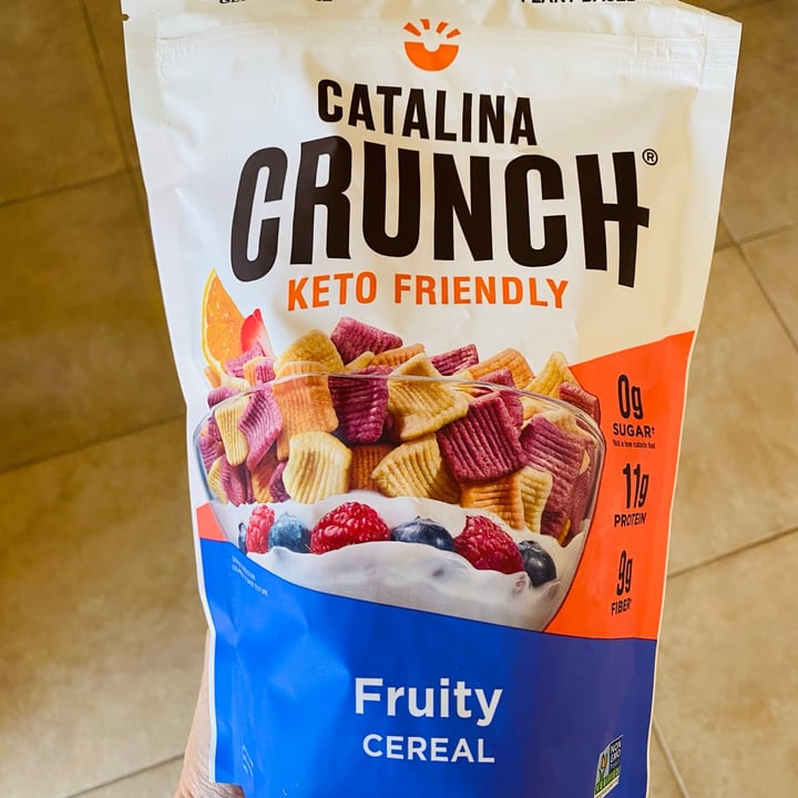photo of Catalina Crunch Fruity Cereal shared by @beckyyy on  07 Aug 2022 - review