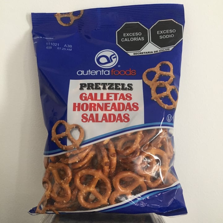 photo of Autentafoods Pretzels shared by @zullybee on  01 Jun 2021 - review