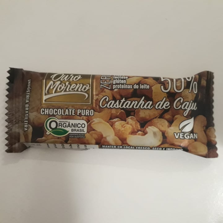 photo of Ouro moreno Barra de chocolate 50% com castanha de caju (Chocolate bar with cashew nut) shared by @mabelzinha on  02 Aug 2021 - review