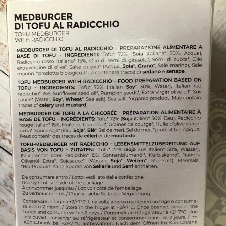 photo of Mediterranea BioVeg Medburger di tofu al radicchio shared by @alenonesiste on  26 Aug 2022 - review