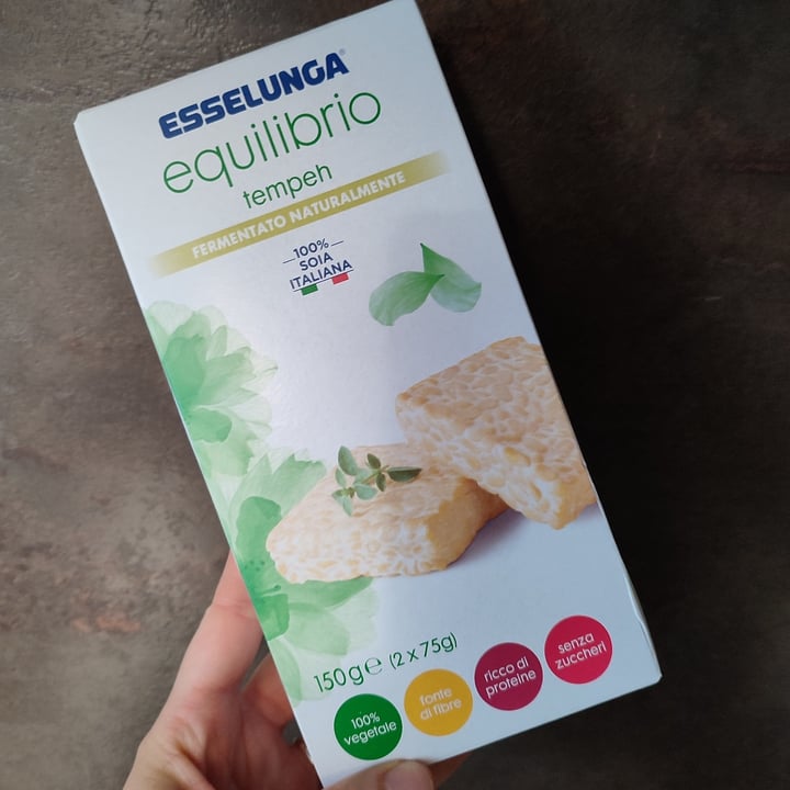 photo of Esselunga tempeh shared by @guancine on  15 Apr 2022 - review