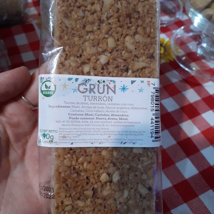 photo of Grun Turrón shared by @innekrz on  25 Dec 2021 - review