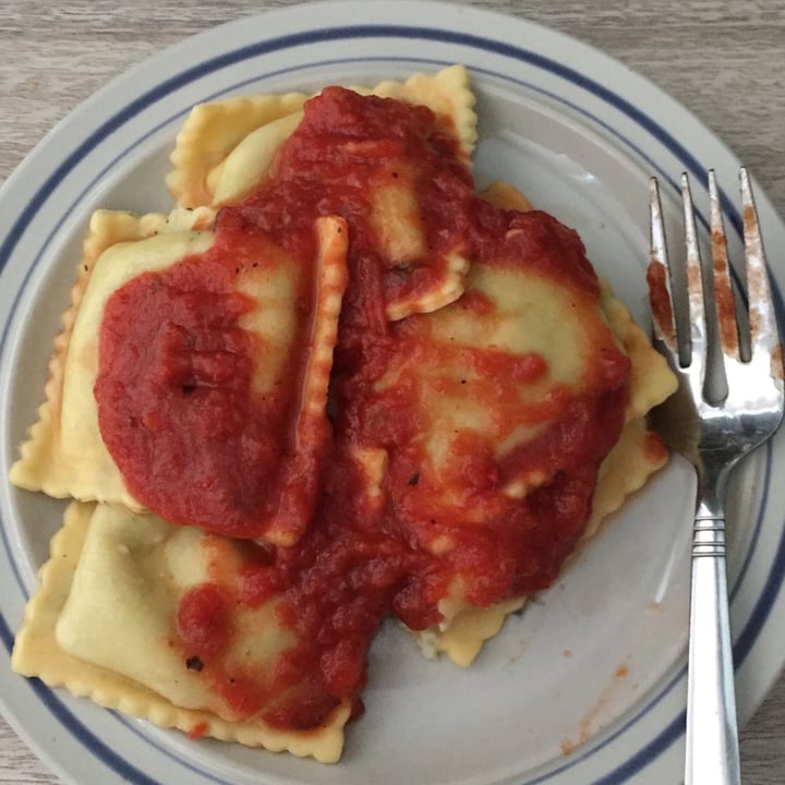 review photo of Kite Hill Spinach Ravioli with Almond Milk Ricotta Alternative shared by @whiteleocat on 10 Oct 2021 - review