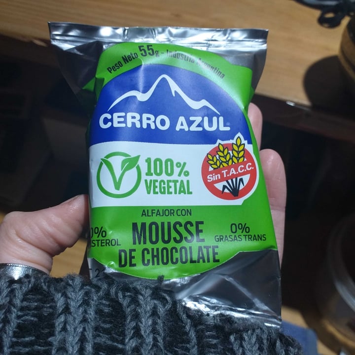review photo of Cerro Azul Alfajor Mousse de Chocolate shared by @daimonion on 03 Jul 2021 - review