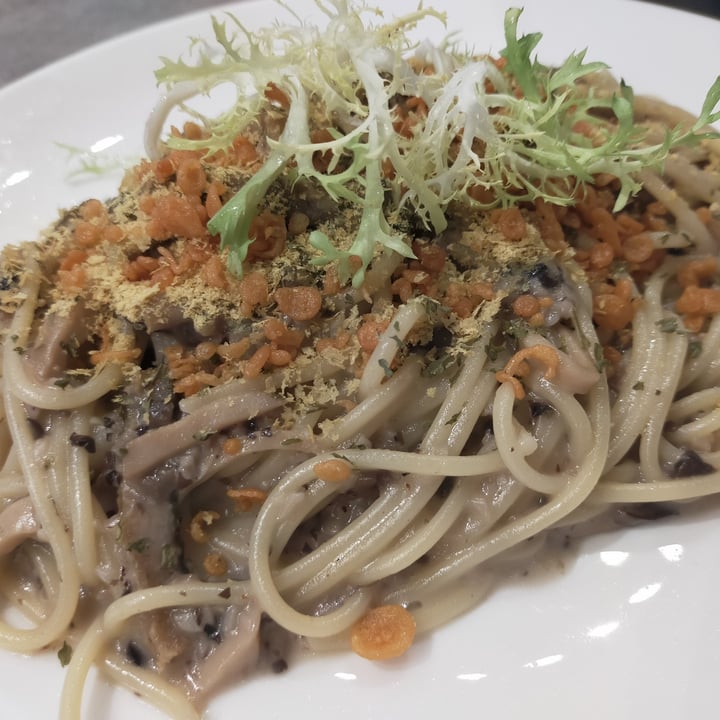 photo of Mong Cha Cha Cafe 梦茶茶 Truffled Mushroom Spaghetti shared by @mummyherbivore on  06 Jul 2022 - review