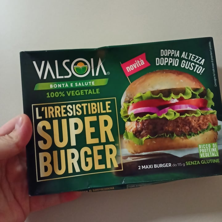 photo of Valsoia L’irresistible Super Burger shared by @marinasacco on  17 Jun 2022 - review