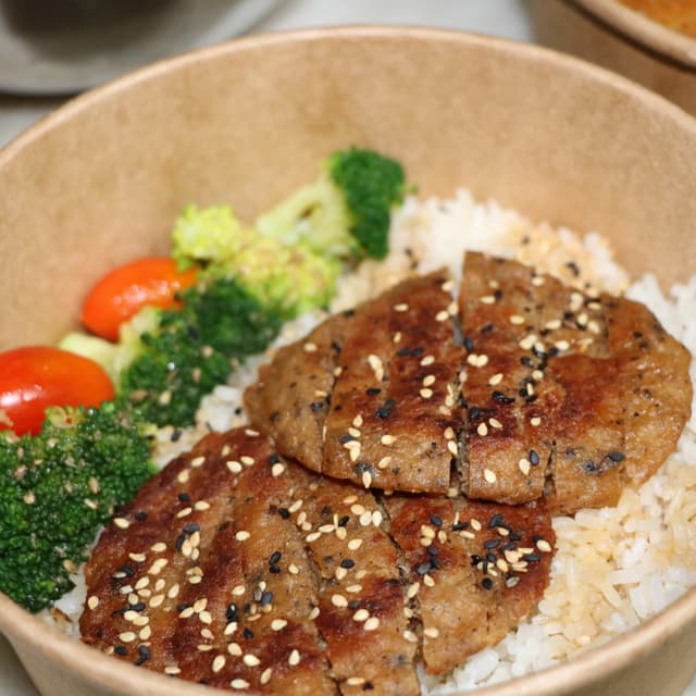 Photo of the dish “teriyaki chicken rice”