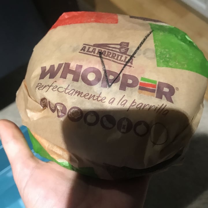 review photo of Burger King Whopper Vegetal shared by @adriana11 on 07 Dec 2021 - review