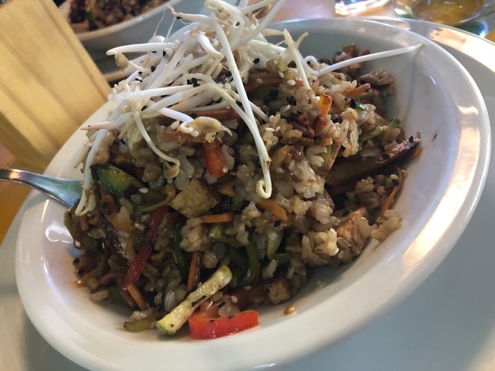 photo of Morfys Tofu con verduras y arroz yamani shared by @micaeladonofrio7 on  05 Apr 2020 - review