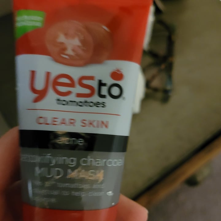 photo of YesTo Detoxifying Charcoal Mud Mask shared by @judyg5860 on  31 Dec 2020 - review