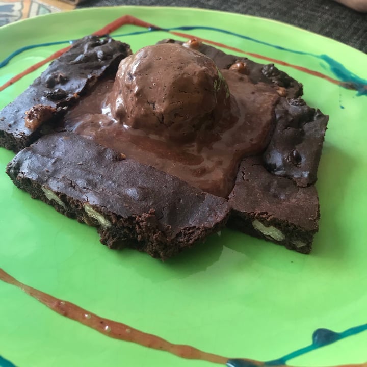 photo of Restaurante verdeando vegano y eco Brownie shared by @albibus on  19 Jul 2020 - review