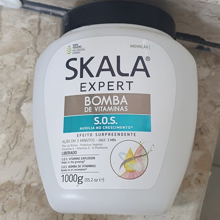 photo of Skala Creme de tratamento condicionador bomba de vitaminas shared by @fefisiqueira on  22 Apr 2022 - review