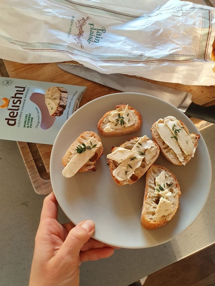 photo of Delishu Cashew Cheese with Boletus Mushrooms shared by @sorinafredholm on  27 Jan 2020 - review