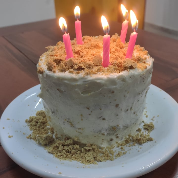 review photo of Quintal Vegan Bolo Vegano De Paçoca Com Chantilly shared by @veganoca on 11 May 2022 - review