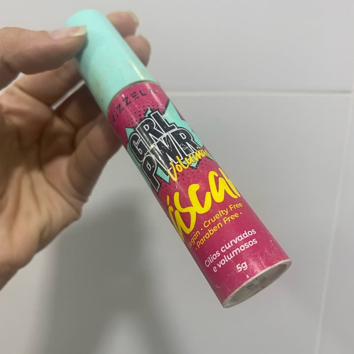 photo of Vizzela Cosméticos rimel shared by @ritabramer on  31 Mar 2022 - review