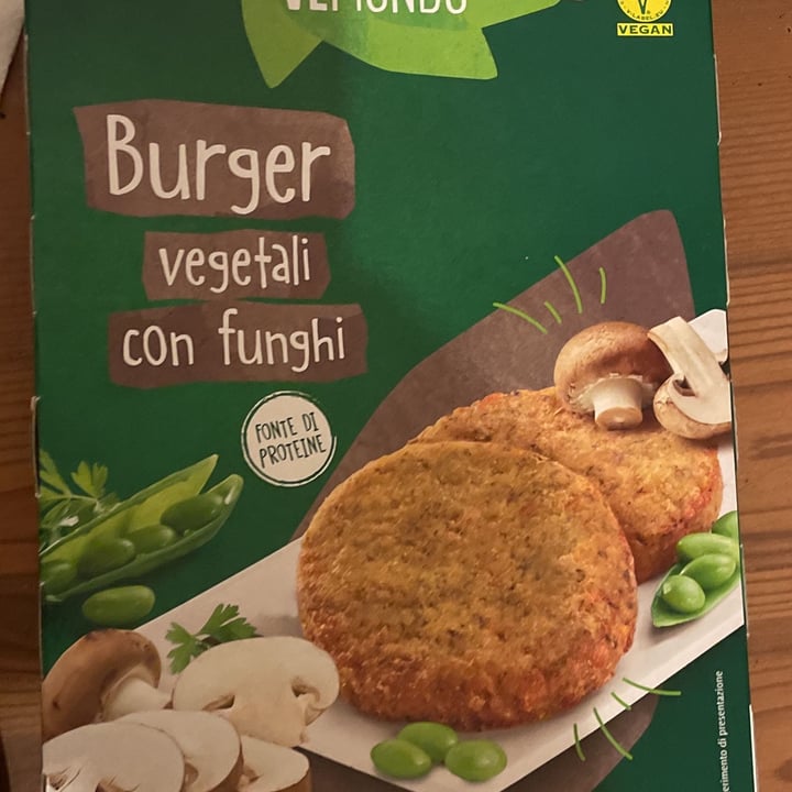 photo of Vemondo Burger Vegetali con Funghi shared by @scaleno on  29 Jun 2022 - review