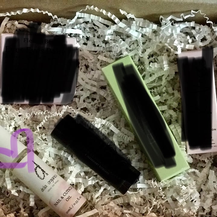 review photo of Delia Organics Nail & Cuticle Oil shared by @aelzhill on 22 May 2020 - review