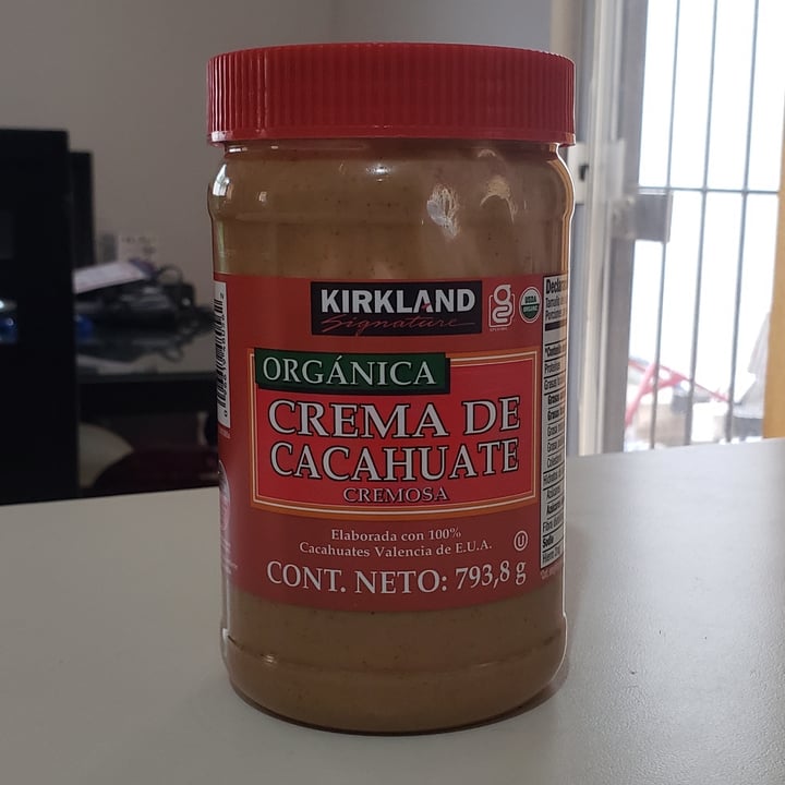 photo of Kirkland Signature Crema de cacahuete cremosa organica shared by @clod86 on  15 Dec 2021 - review