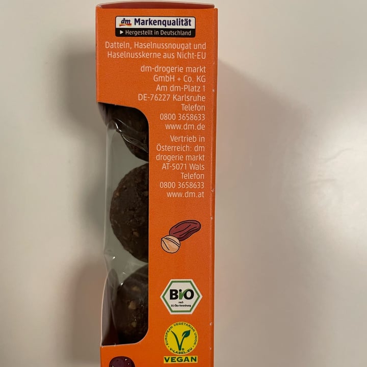 photo of dmBio Vegane Bliss Balls shared by @julyn on  14 Jan 2022 - review