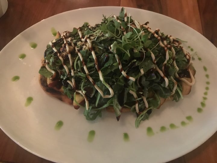 review photo of Oliver's Pear and Gorgonzola flatbread shared by @simplyxoch on 20 Dec 2018 - review