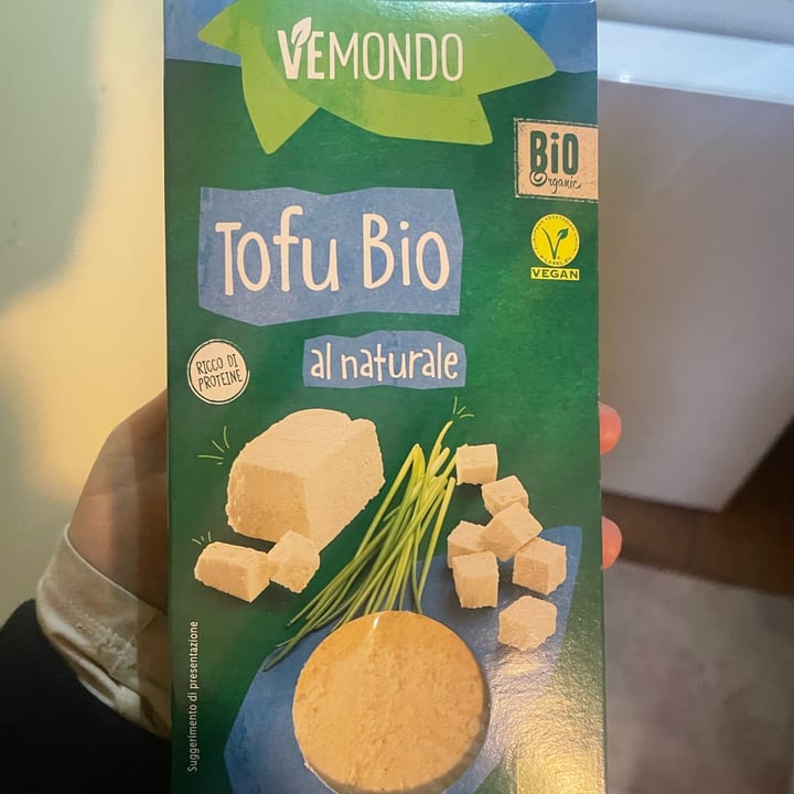 photo of Vemondo Tofu Bio al naturale shared by @lauraluce on  26 Mar 2022 - review