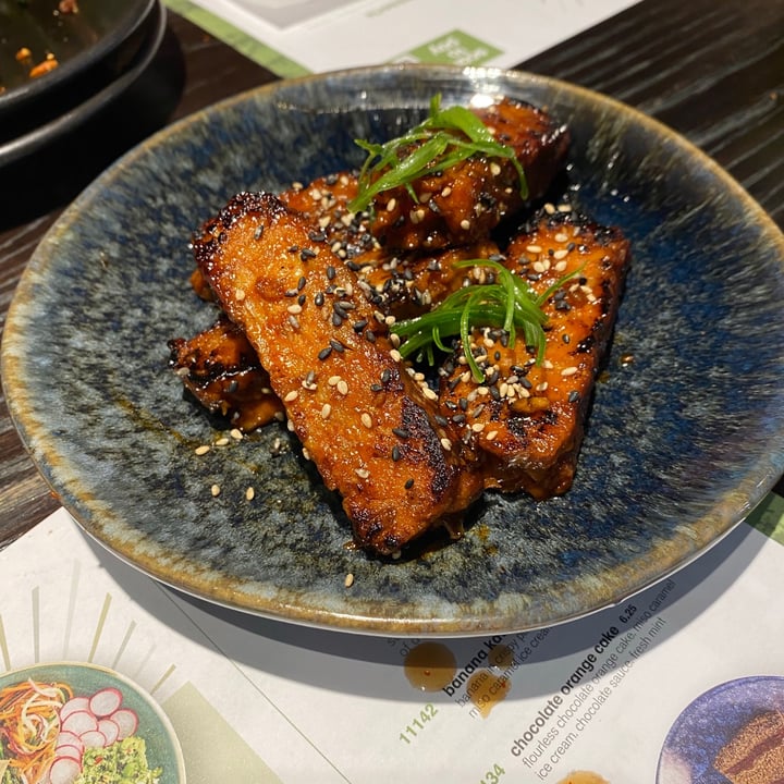 photo of wagamama Sticky Vegan ‘Ribs’ shared by @vegansuttonmama on  14 Aug 2021 - review