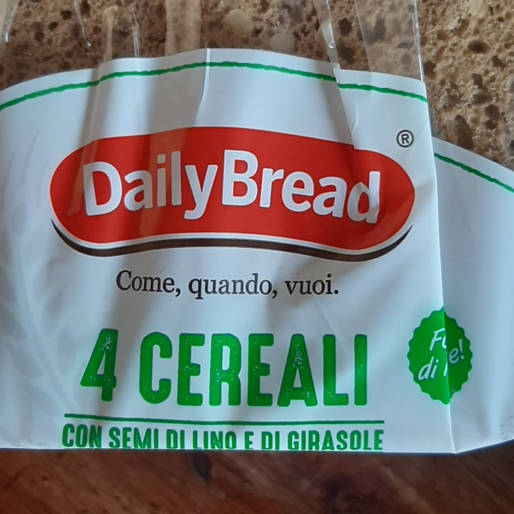 photo of DailyBread Pane 4 cereali shared by @sobbalza on  28 Mar 2022 - review