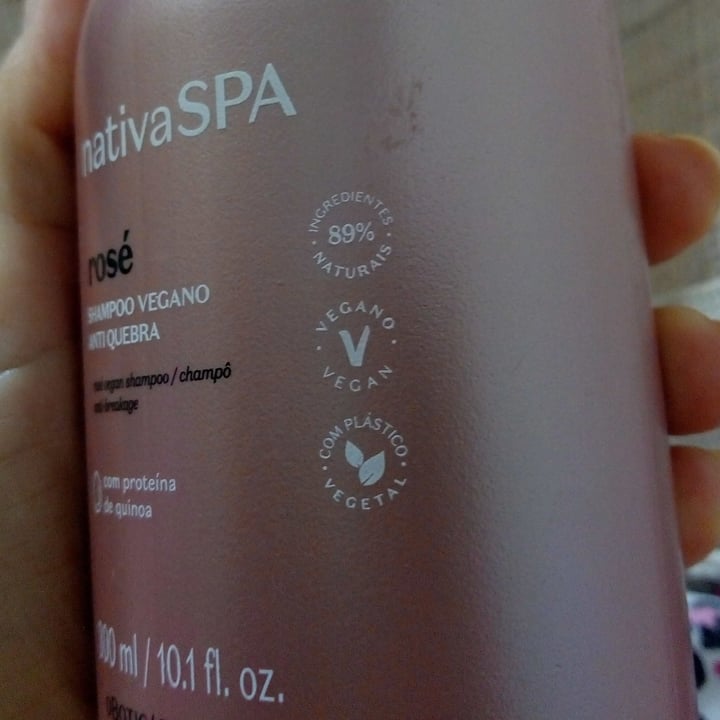 photo of O Boticário Shampoo Vegano Anti Quebra shared by @josywolfart on  13 Oct 2022 - review