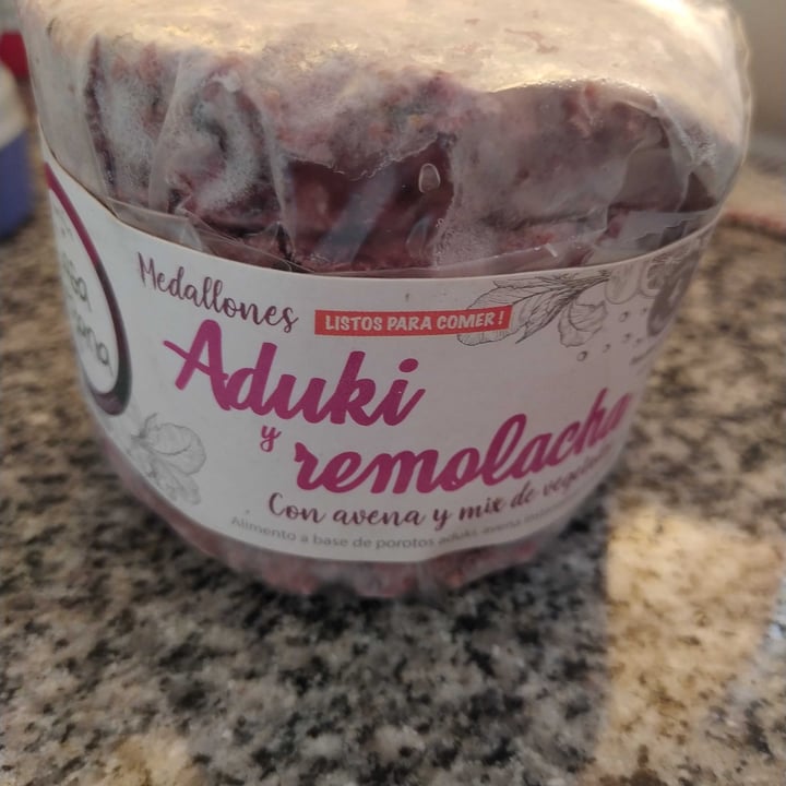 review photo of Casa Vegana Hamburguesa de Aduki y Remolacha shared by @romibaranda on 14 Mar 2022 - review
