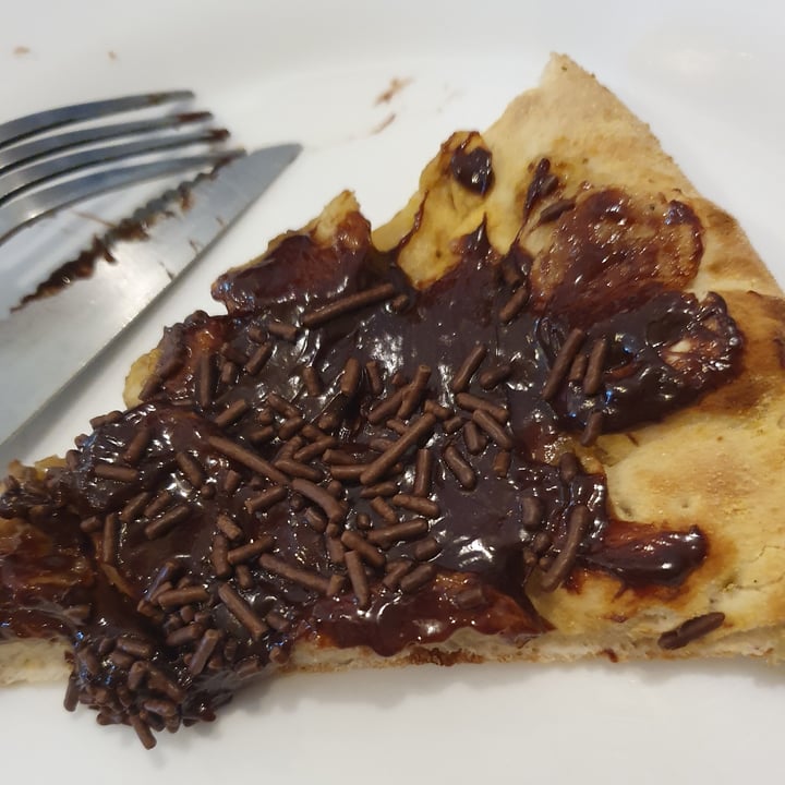 review photo of Pop Vegan Food pizza de brigadeiro shared by @soninha on 14 May 2022 - review
