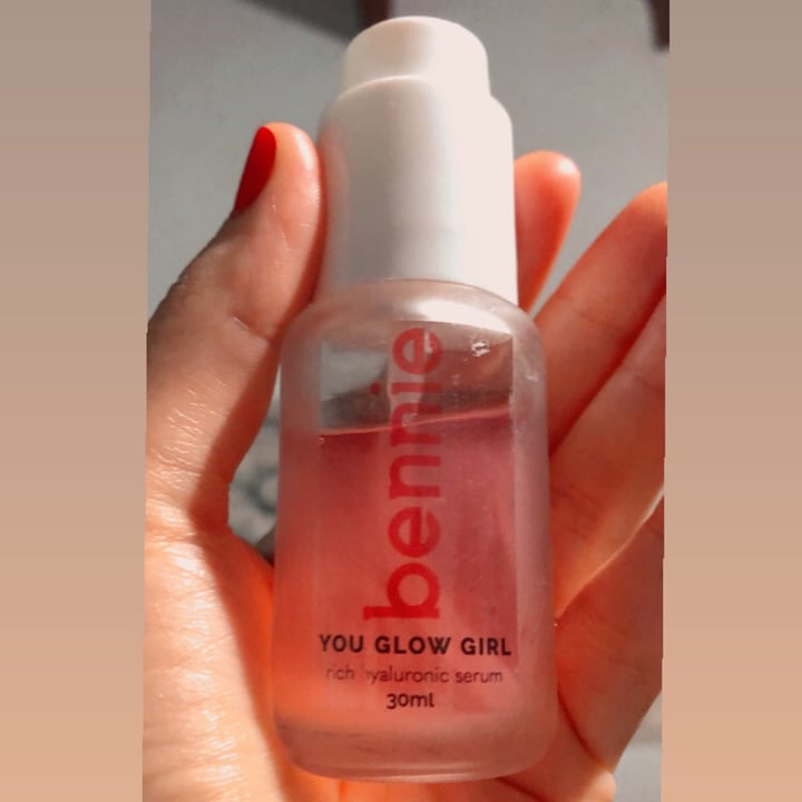 photo of Bennie You Glow Girl shared by @gingermarian on  14 Nov 2020 - review