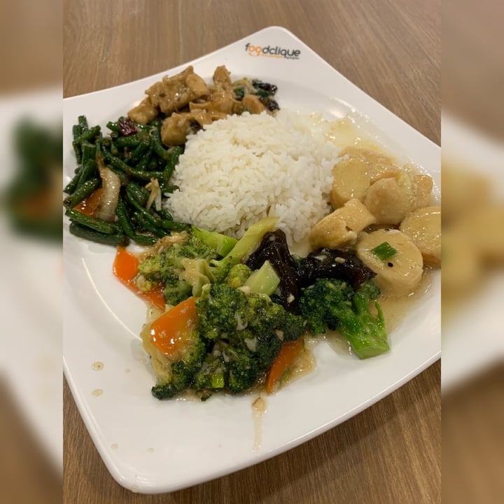 photo of Flavours @ UTown (Foodclique) Rice with Veggie shared by @pbl on  06 Dec 2020 - review