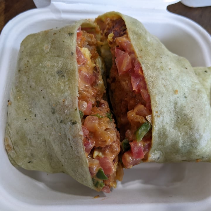 photo of Project Pollo Brunch Burrito shared by @caseyveganforlife on  19 Apr 2022 - review