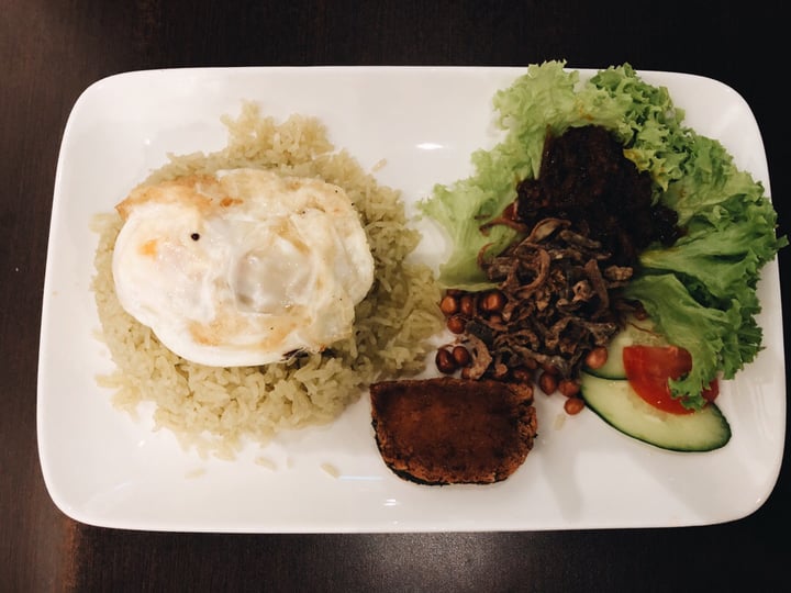 photo of D’Life Signature Nasi Lemak shared by @consciouscookieee on  27 Sep 2018 - review