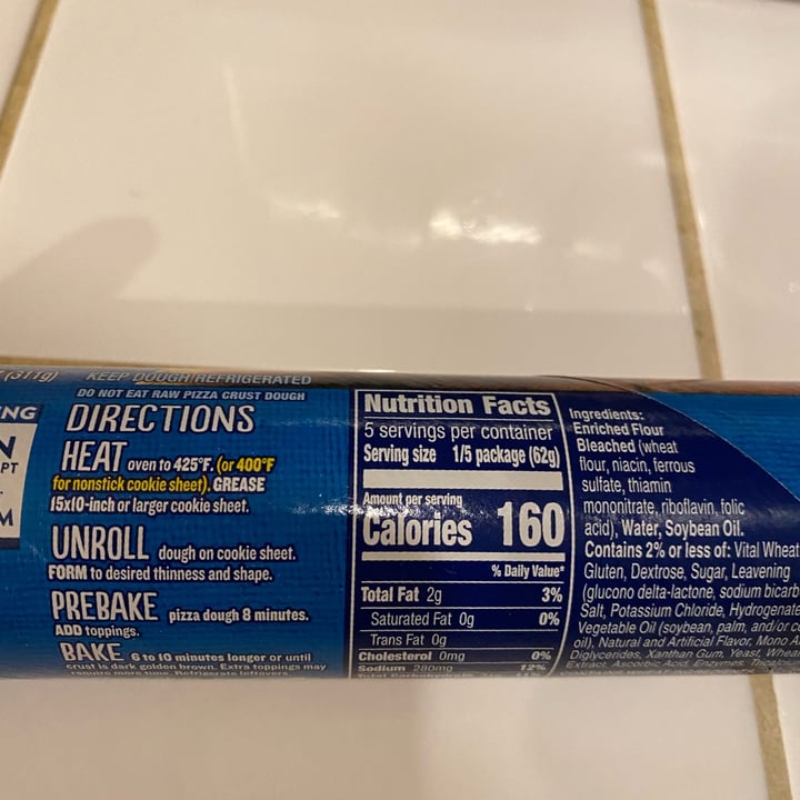 review photo of Pillsbury Thin Crust Pizza Dough shared by @juquintero on 05 Jan 2022 - review