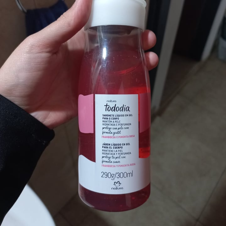 review photo of Natura jabón líquido "Frambuesa y Pimienta Rosa" shared by @nicodeluca on 21 Oct 2022 - review