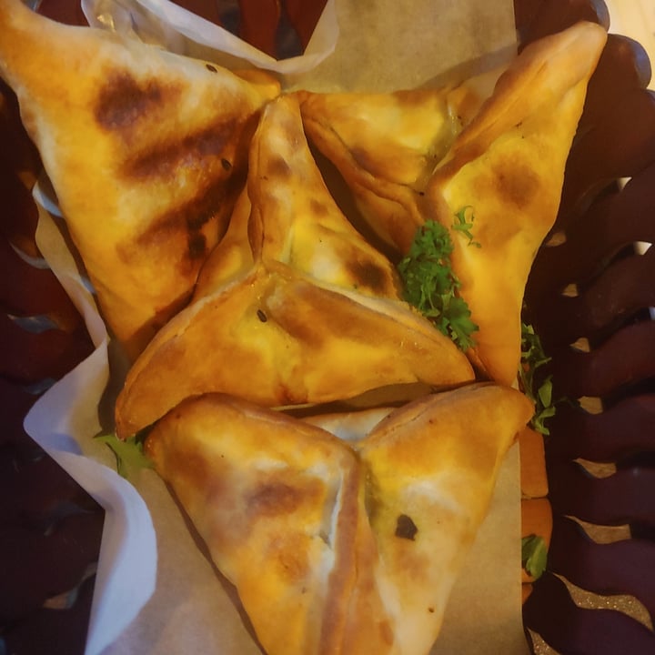 photo of Urban Bites Spinach Fatayer shared by @vegananu on  23 Feb 2021 - review
