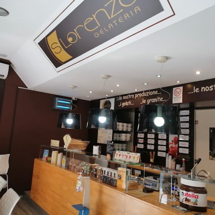 review photo of Gelateria San Lorenzo Gelato Pistacchio Salato E Cioccolato Extrafondente shared by @fravegan on 06 Aug 2022 - review