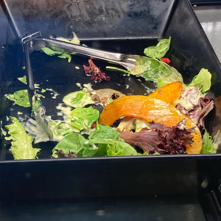 photo of Giri Kana Cafe Pumpkin salad shared by @ashieeee on  27 Jan 2022 - review