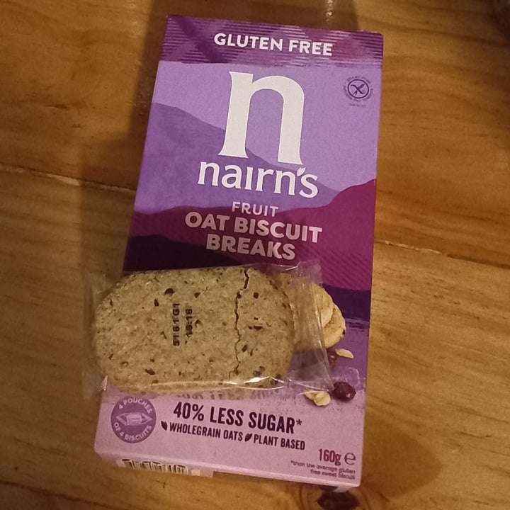photo of Nairn's Fruit Oat Biscuit Breaks shared by @ronelle on  22 Oct 2022 - review