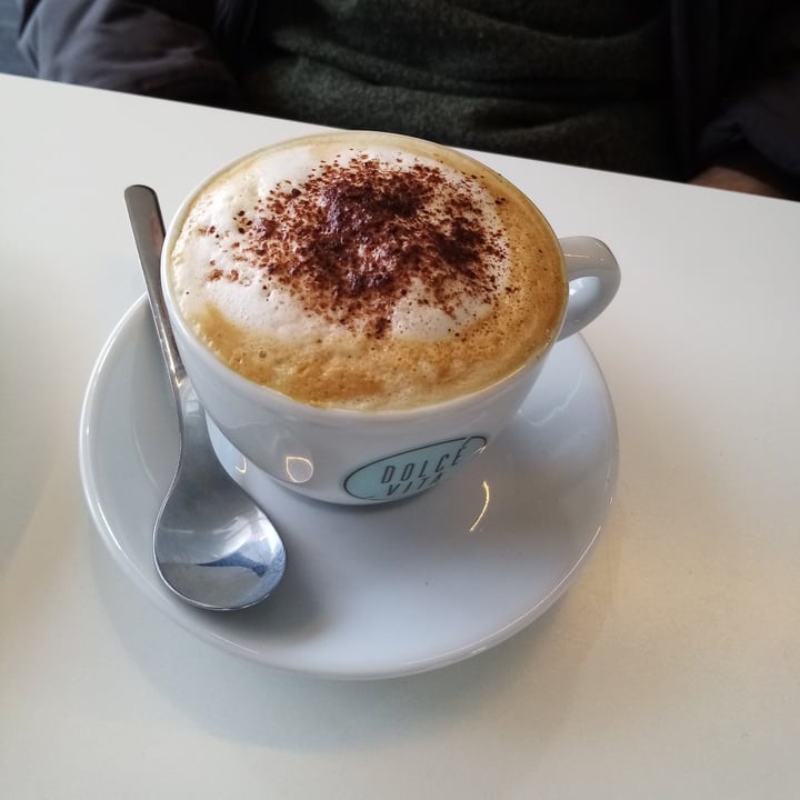 photo of Pasticceria San Marco Cappuccino di soia shared by @robertanatoli on  14 Mar 2022 - review